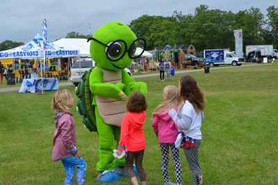 Tillsonburg Turtlefest Promo Bears Blog: Designer Spotlight - Wendy