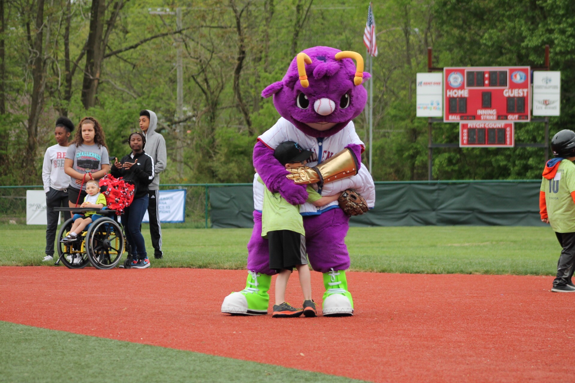 Highland-Challenger-Baseball-Mascot