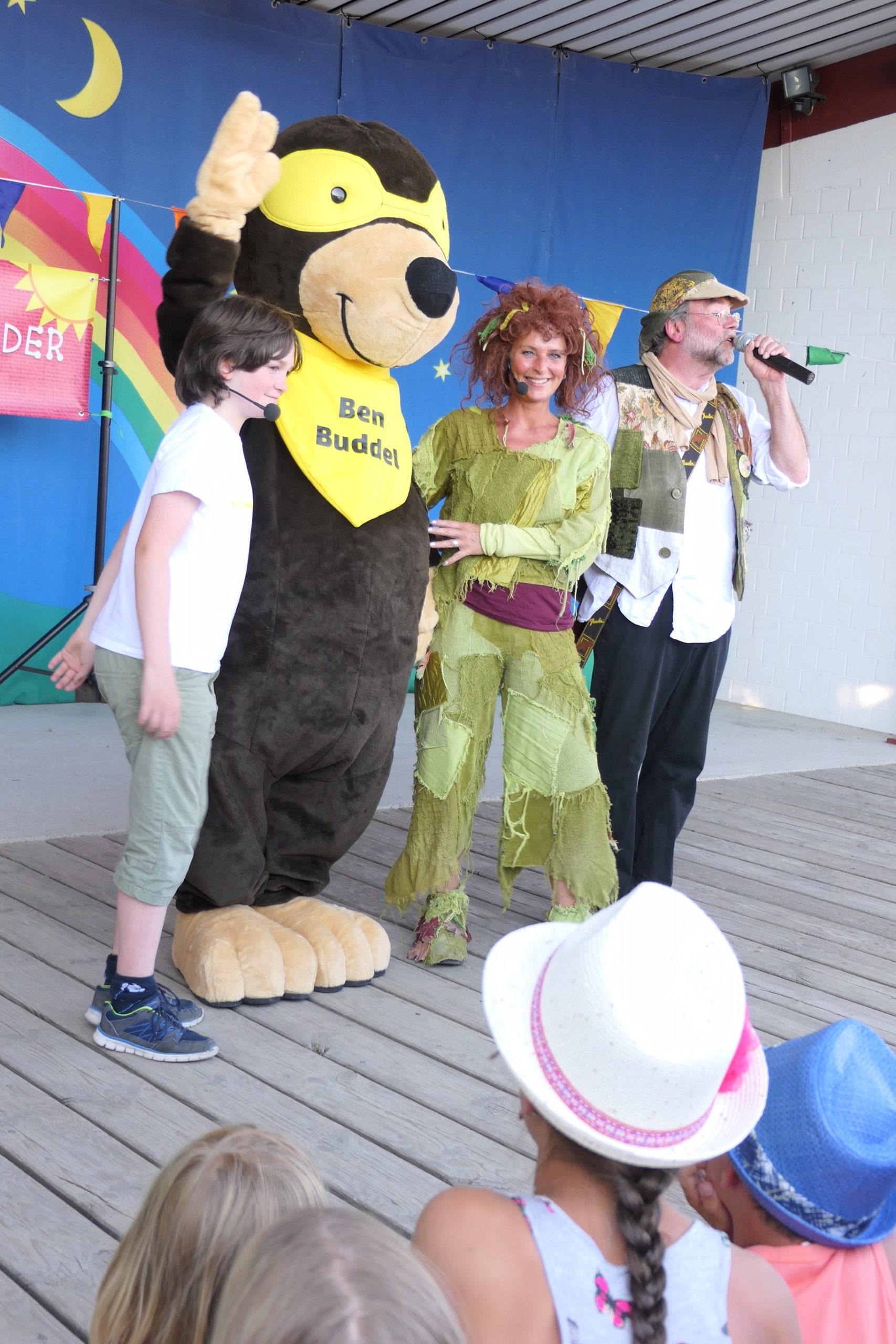 Mascot-on-stage-scaled