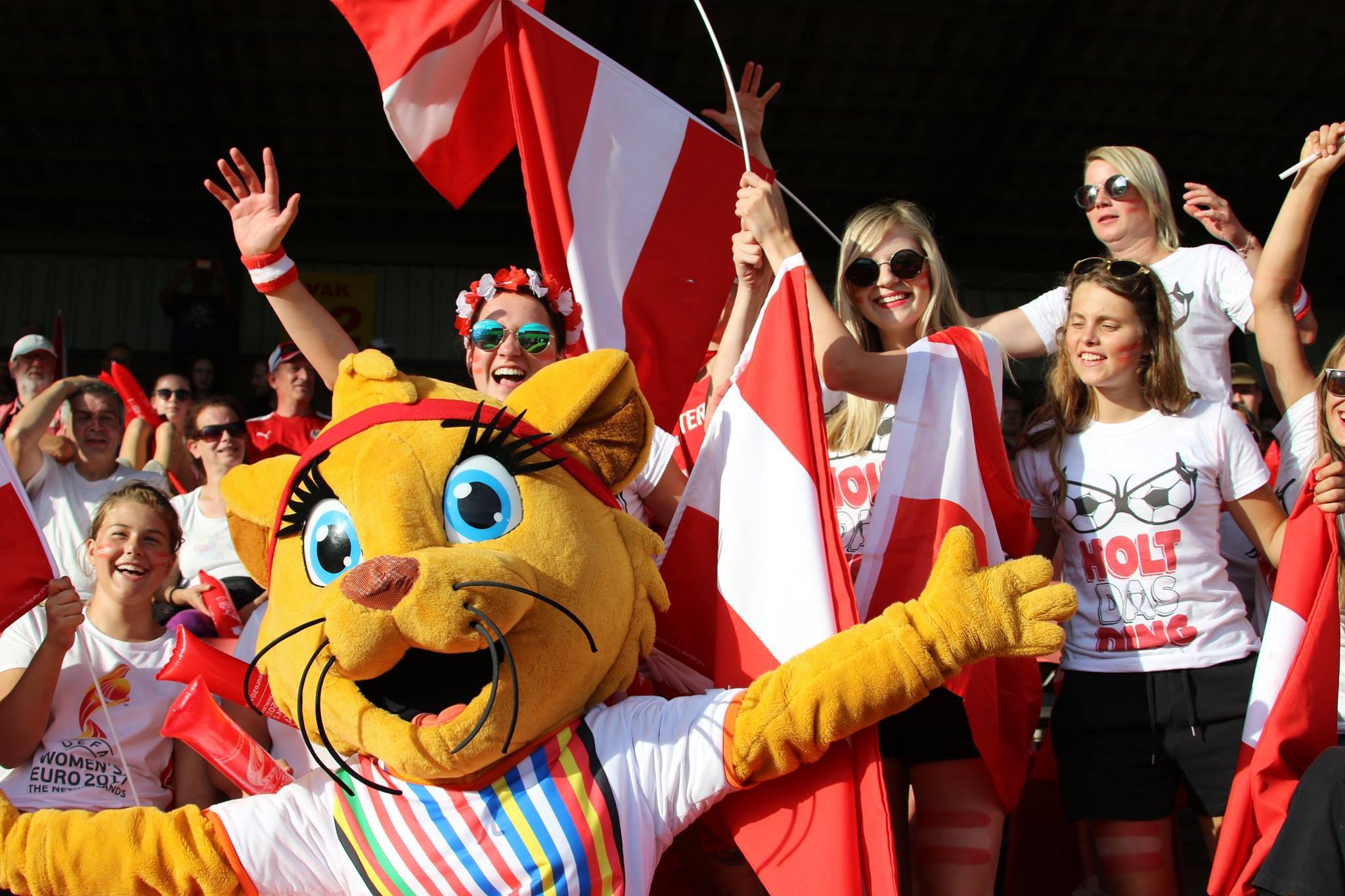 WEURO 2017 Kicky mascot
