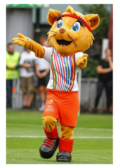 Untitled design (23) UEFA 2017 mascotte Kicky door Promo Bears