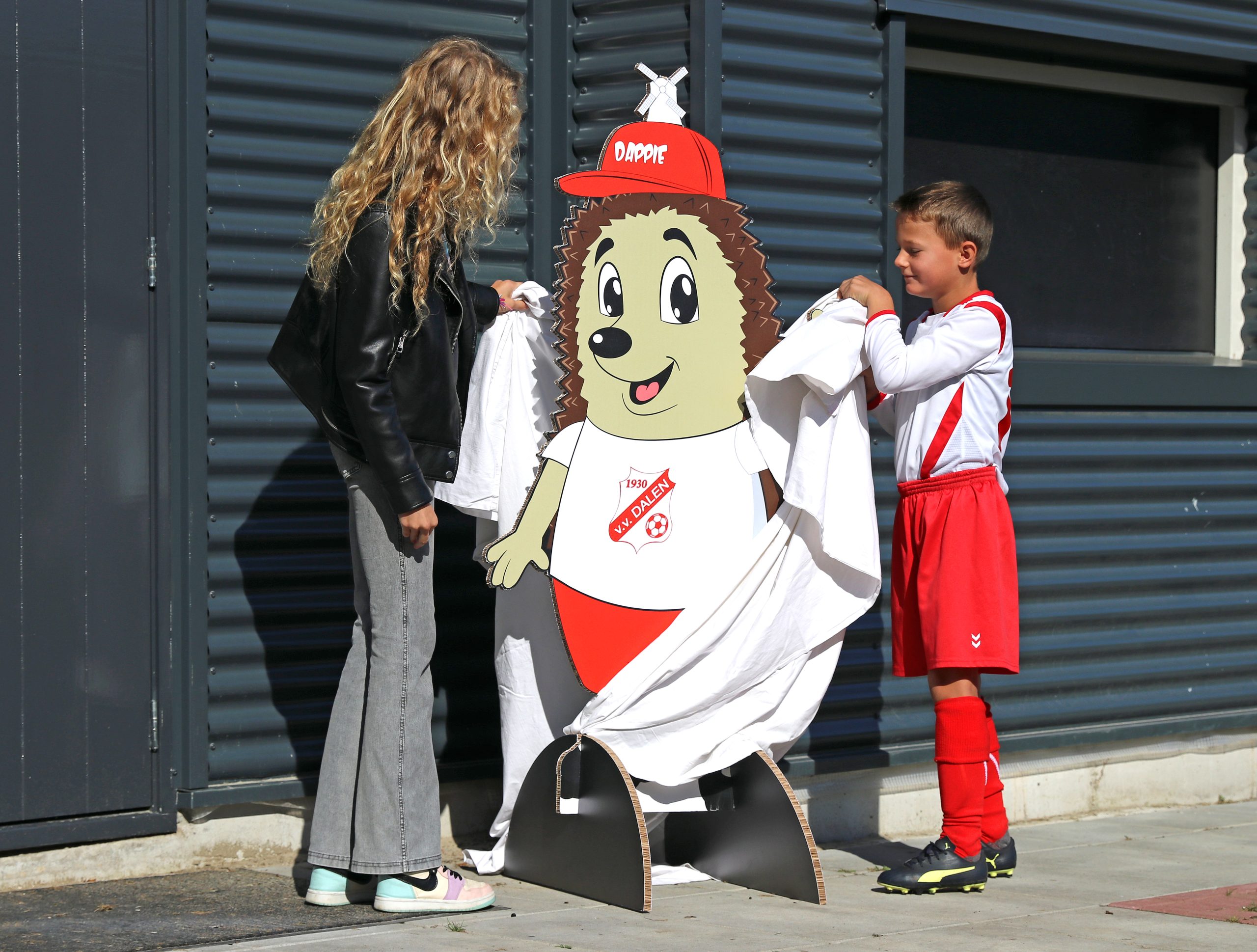53210860715_c005a58b3d_o Mascotte Dappie Dalen